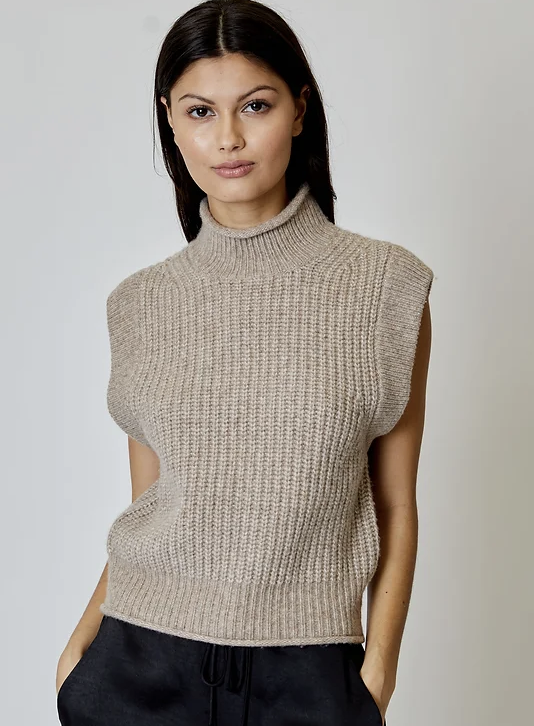 Bobbi Vest